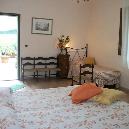 Le Poiane Vacanze Bed & Breakfast 3*