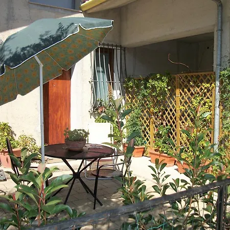 Le Poiane Vacanze Bed & Breakfast San Piero Patti