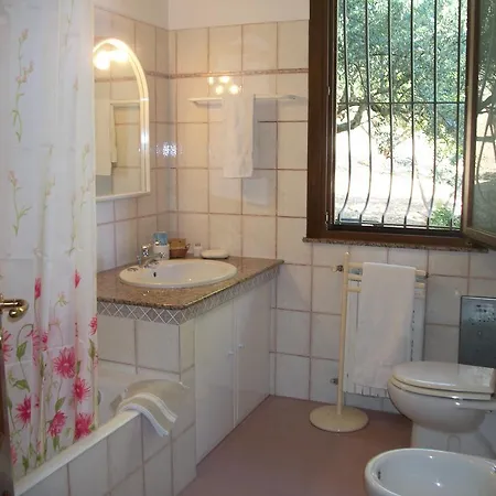 Le Poiane Vacanze Bed & Breakfast San Piero Patti