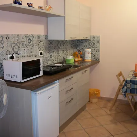 Bed & Breakfast Le Poiane Vacanze San Piero Patti